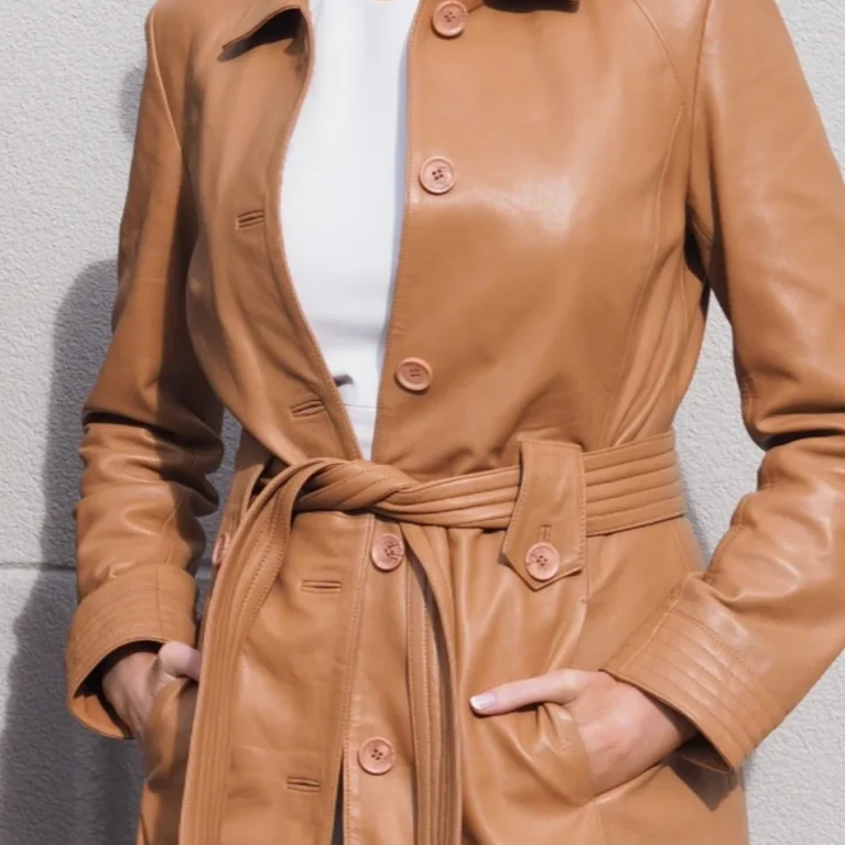 Claire Trench | Camel